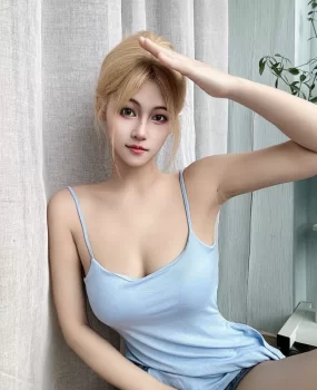 成都,黄发妹