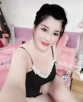 体验很白的熟女