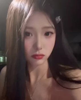 青岛双马尾嫩妹