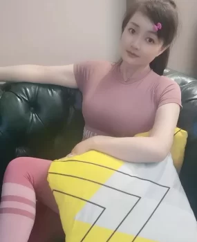 广州越秀大胸婉柔妹子