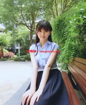 绝对真实的零零后刚下水的兼职大学生，粉逼水多超级紧